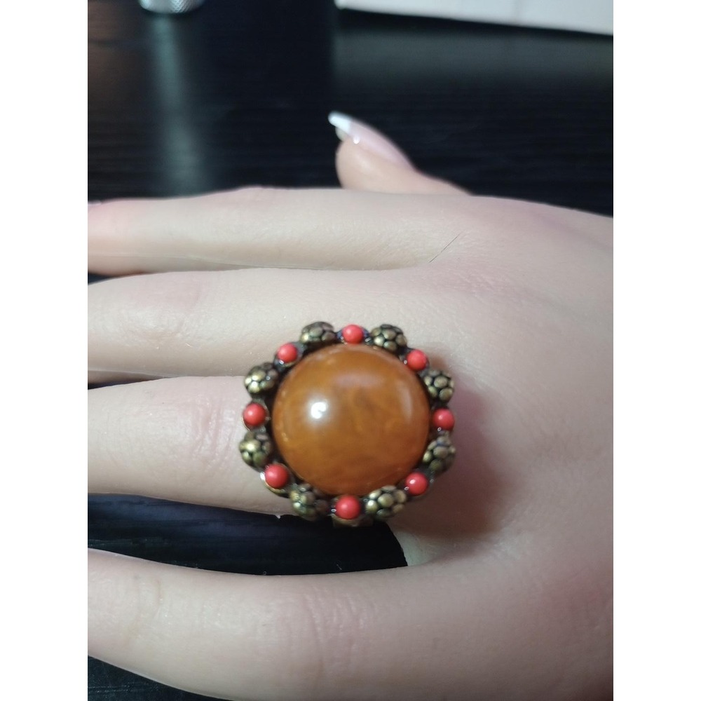 Vintage Statement Ring Brown Cabochon Red Beads Brass Tone Floral Size 6.25